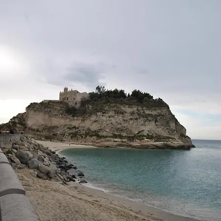 Apartment жилье для отдыха Pizzo Beach Club 66g Pizzo (Calabria)