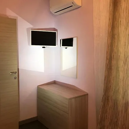 жилье для отдыха Pizzo Beach Club 66g *