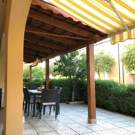 жилье для отдыха Pizzo Beach Club 66g Apartment *